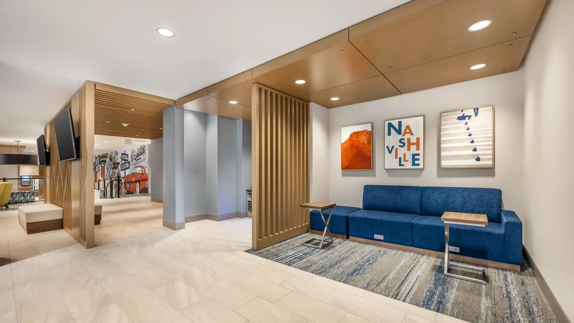 *** Hotel Holiday Inn Express & Suites Nashville West End - Univ Area By Ihg United States