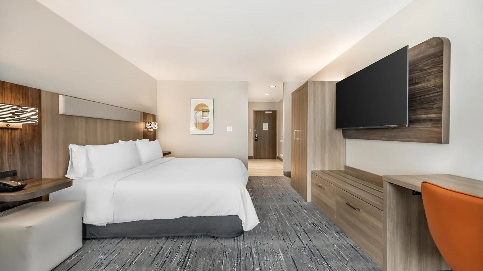 Holiday Inn Express & Suites Nashville West End - Univ Area By Ihg 3*,  United States