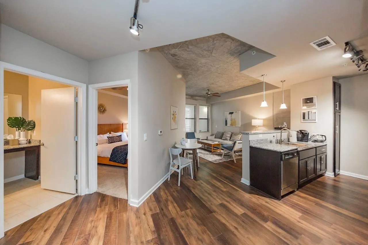 Hotel Holiday Inn Express & Suites Nashville West End - Univ Area By Ihg