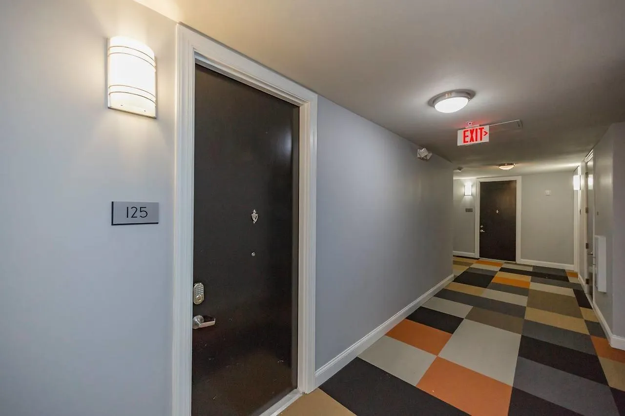 Hotel Holiday Inn Express & Suites Nashville West End - Univ Area By Ihg